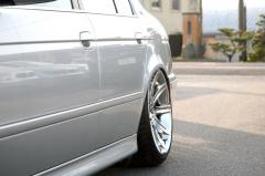 BMW 5???? E39 シャーゼン車高調 装着事例03