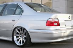 BMW 5???? E39 シャーゼン車高調 装着事例04