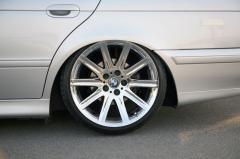 BMW 5???? E39 シャーゼン車高調 装着事例05