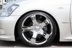 TOYOTA(???) CROWN(????) シャーゼン車高調 装着事例03