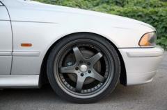 BMW 5???? E39 シャーゼン車高調 装着事例05