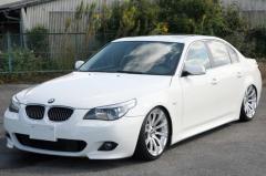 BMW 5???? E60/E61 ??????(E60) 車高調 装着事例