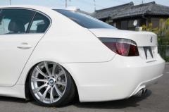 BMW 5???? E60/E61 シャーゼン車高調 装着事例09