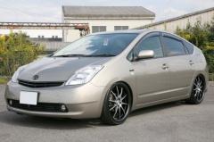 TOYOTA(???) PRIUS(????) シャーゼン車高調 装着事例07