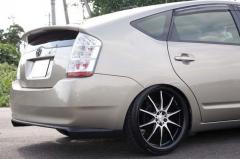 TOYOTA(???) PRIUS(????) シャーゼン車高調 装着事例10