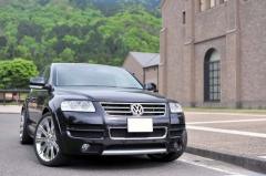 Volkswagen(?????????) Touareg(?????) シャーゼン車高調 装着事例02