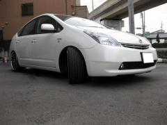 TOYOTA(???) PRIUS(????) シャーゼン車高調 装着事例04