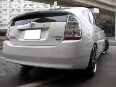 TOYOTA(???) PRIUS(????) シャーゼン車高調 装着事例06