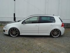 Volkswagen(?????????) Golf5(???5) シャーゼン車高調 装着事例03