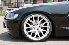 BMW Z4 E85/E86 シャーゼン車高調 装着事例05