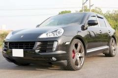 Porsche(????) Cayenne(????) シャーゼン車高調 装着事例10